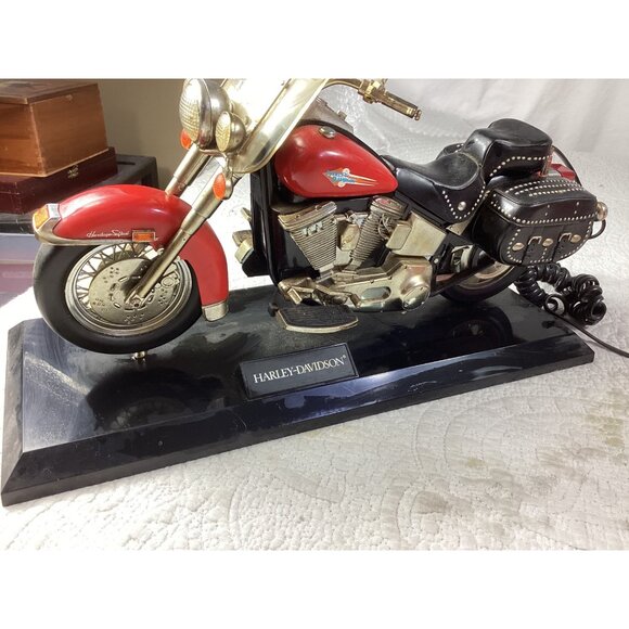 Harley-Davidson Red Heritage Softail Model Collectible Motorcycle Telephone - Picture 3 of 14